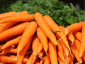 Carrots Washed Pre-Packs 750g